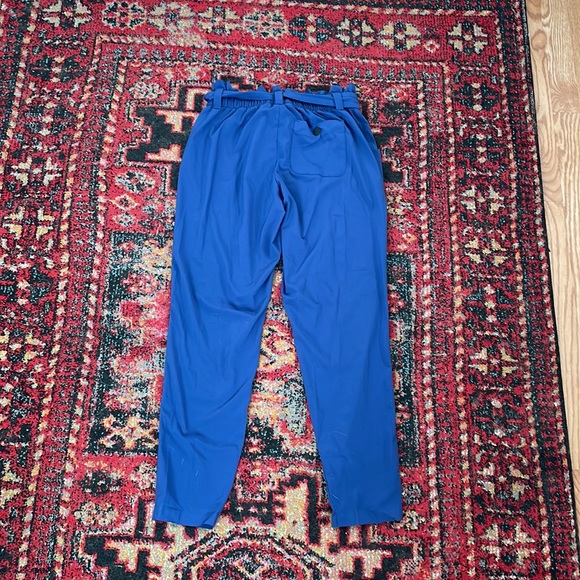 Athleta Skyline Pant Damask Blue Regular High Rise Paperbag Waist Tie Size 0 - Picture 3 of 5
